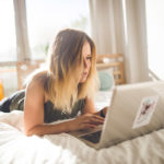 パソコン内の消されてしまった情報を復元して自分で浮気調査する方法