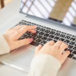 パソコンでのインターネットの履歴から自分で浮気をチェックする方法