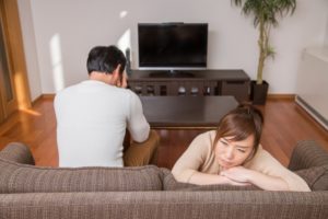 夫や妻の家出の原因とは?